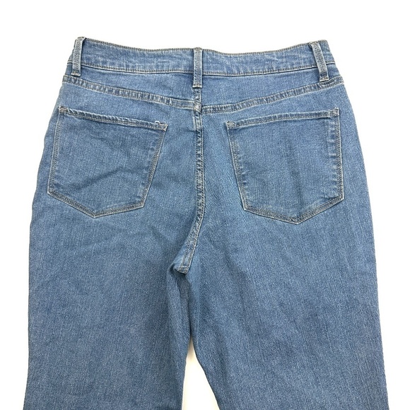 No Boundaries Skinny Women's size 11 Medium Wash Blue Denim Jeans - Picture 2 of 3